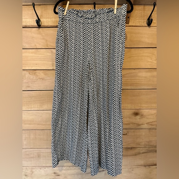 Loft Bottoms Bundle - Size M/10 - $200 value - Picture 5 of 8